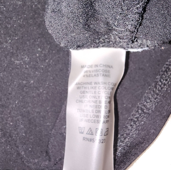 Vince Camuto fax wrap knot front top - Picture 4 of 4